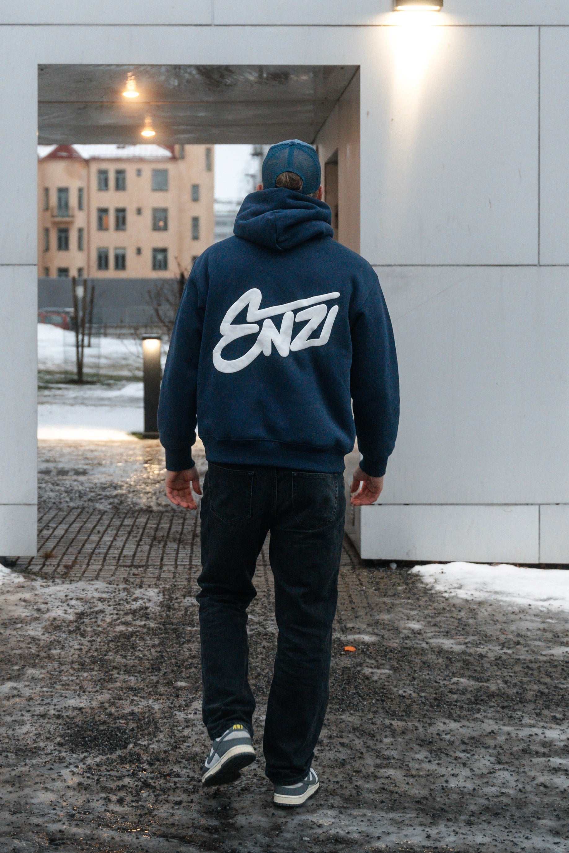"Enzi" Puff Hoodie - Navy