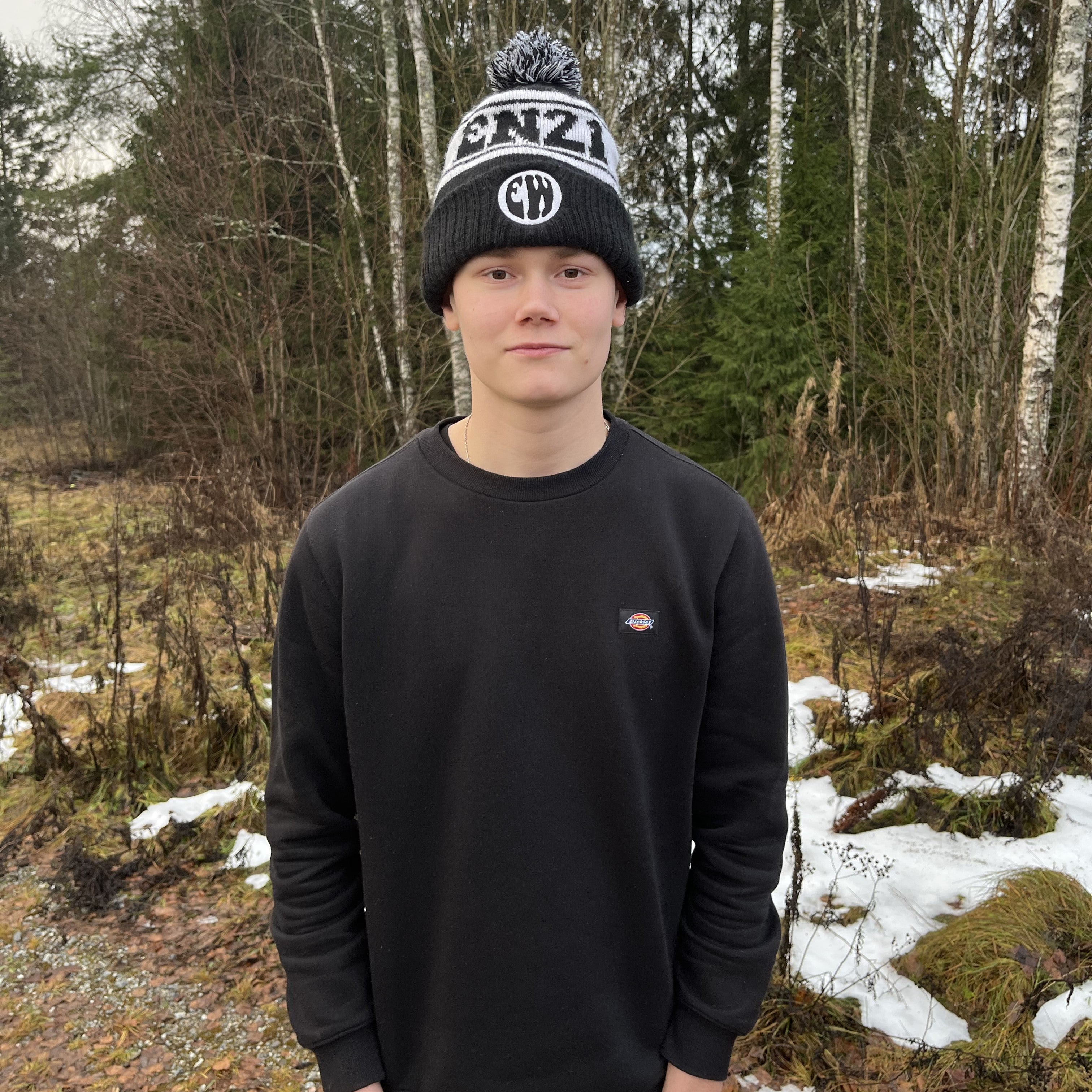 "ENZI" Pom Beanie