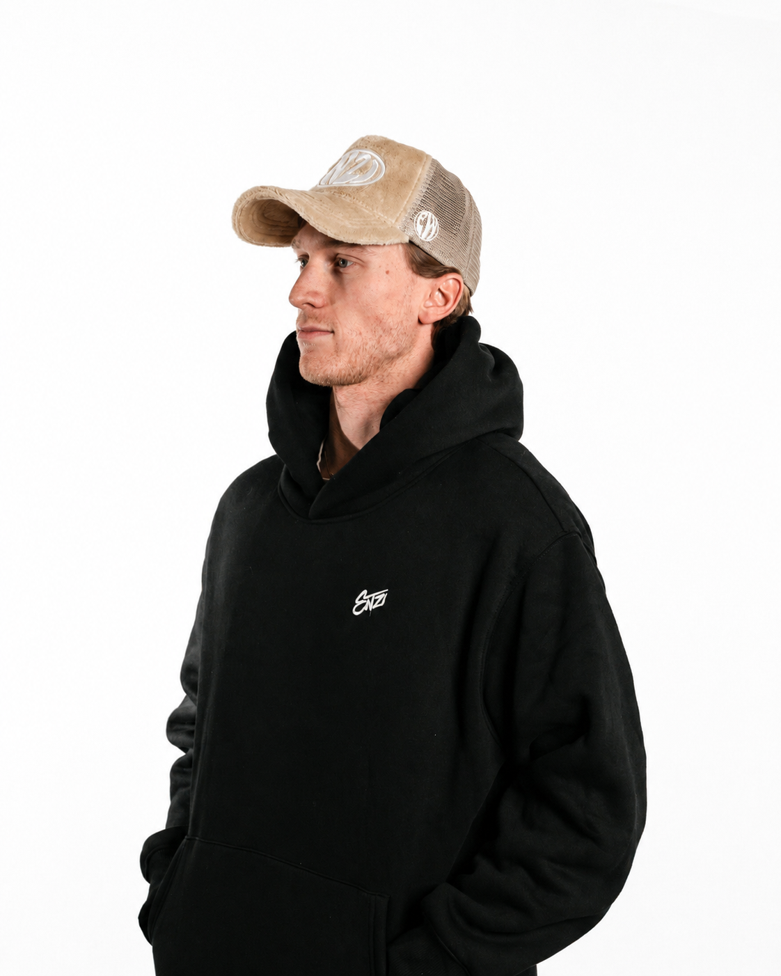 "ENZI" Beige Cap