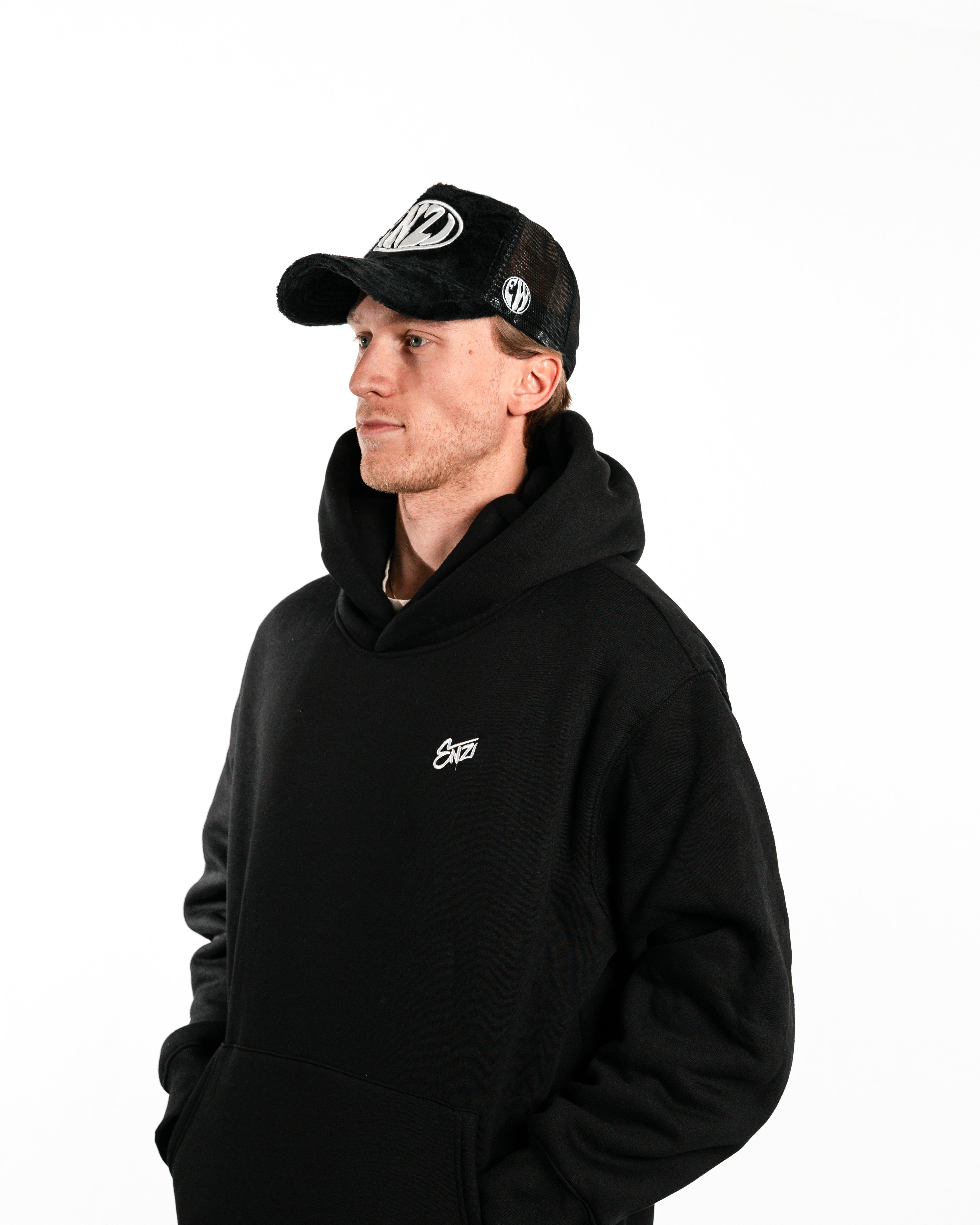 "ENZI" Black Cap